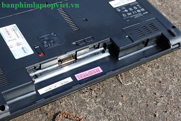 Rãnh lắp pin laptop Acer 5751