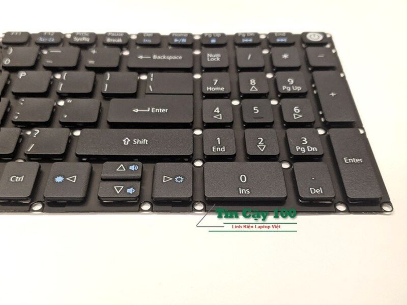 Cận cảnh bàn phím laptop Acer F5-573 original.