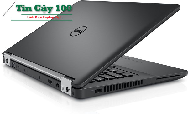 thể hiện hình ảnh cổng sạc cho laptop Dell E5470