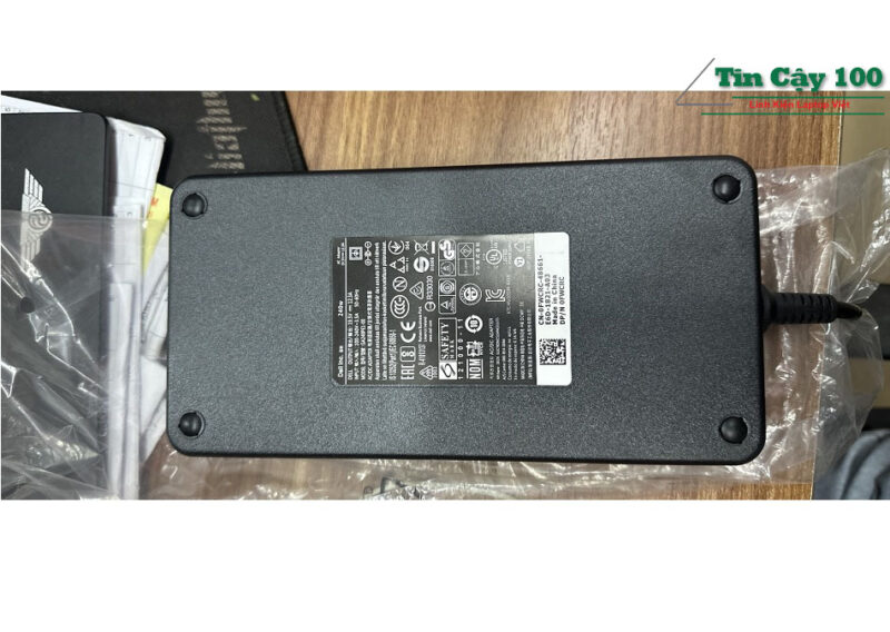 Sạc laptop Dell Gaming G15 5000 5510 5511 5515 P105F 240W.