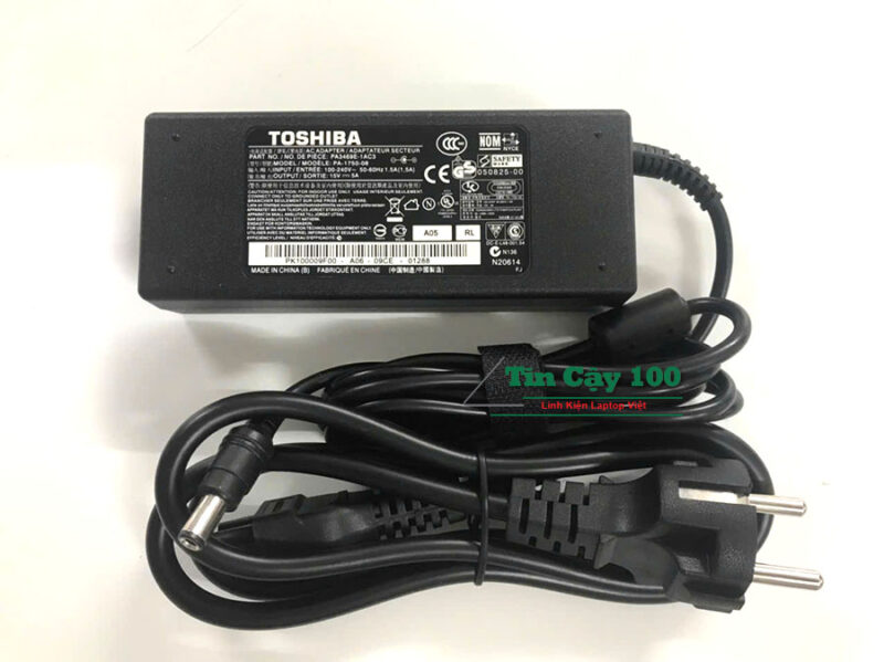 Bộ sạc Toshiba 15V-5A